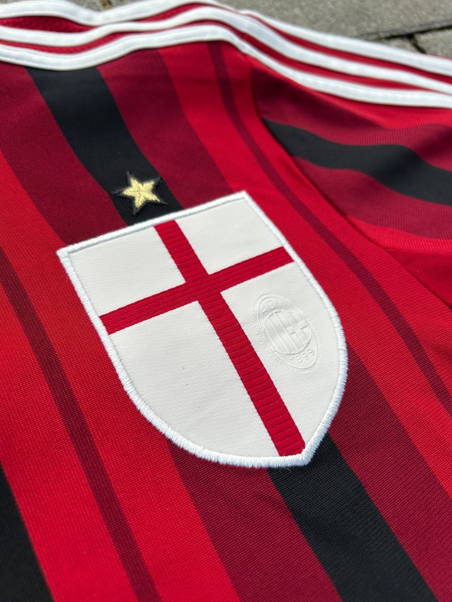 AC Milan 2014/15 Original Home Shirt Size S - Shorty Football Shirts