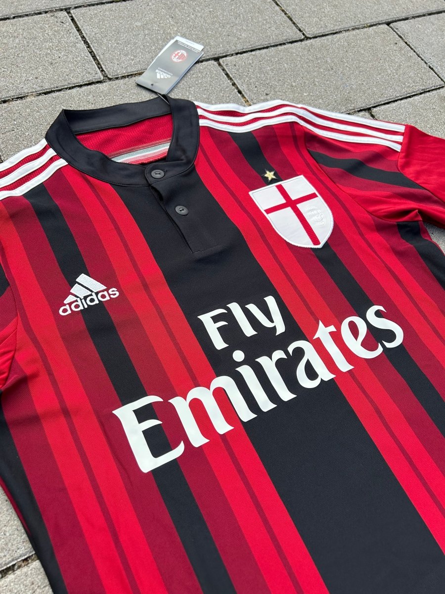 AC Milan 2014/15 Original Home Shirt Size S - Shorty Football Shirts