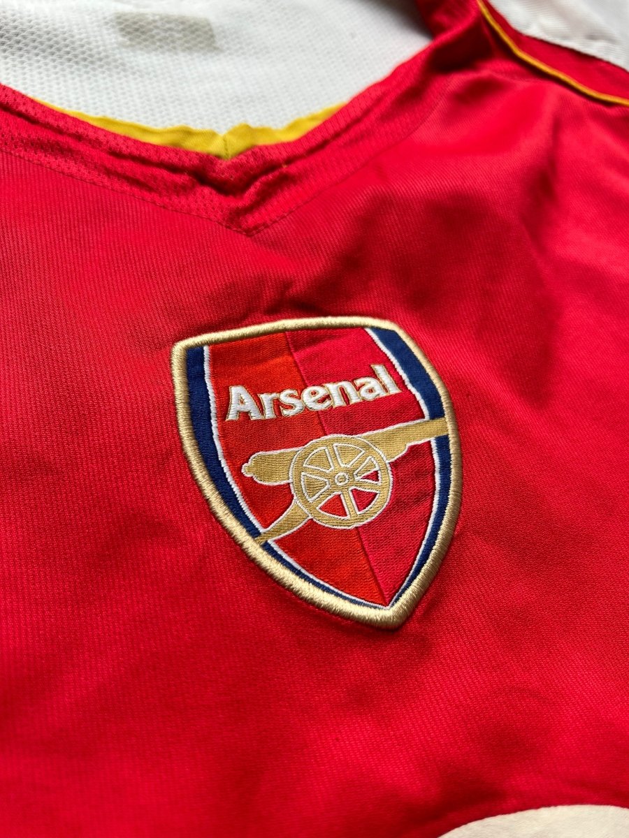 Arsenal 2004/05 Original Home Shirt Size M - Shorty Football Shirts