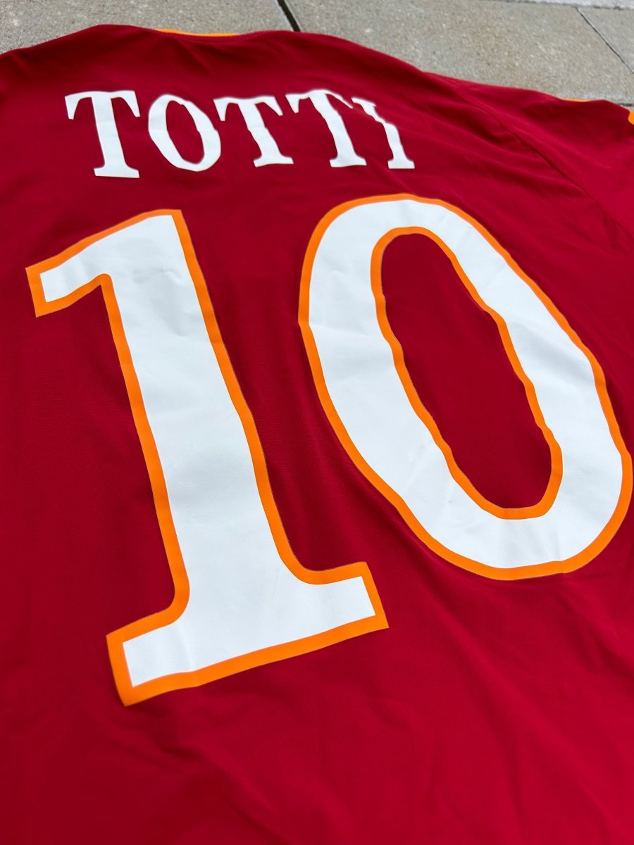 AS Roma 2009/10 Authentic Home Shirt Totti 10 Size L - Shorty Football Shirts