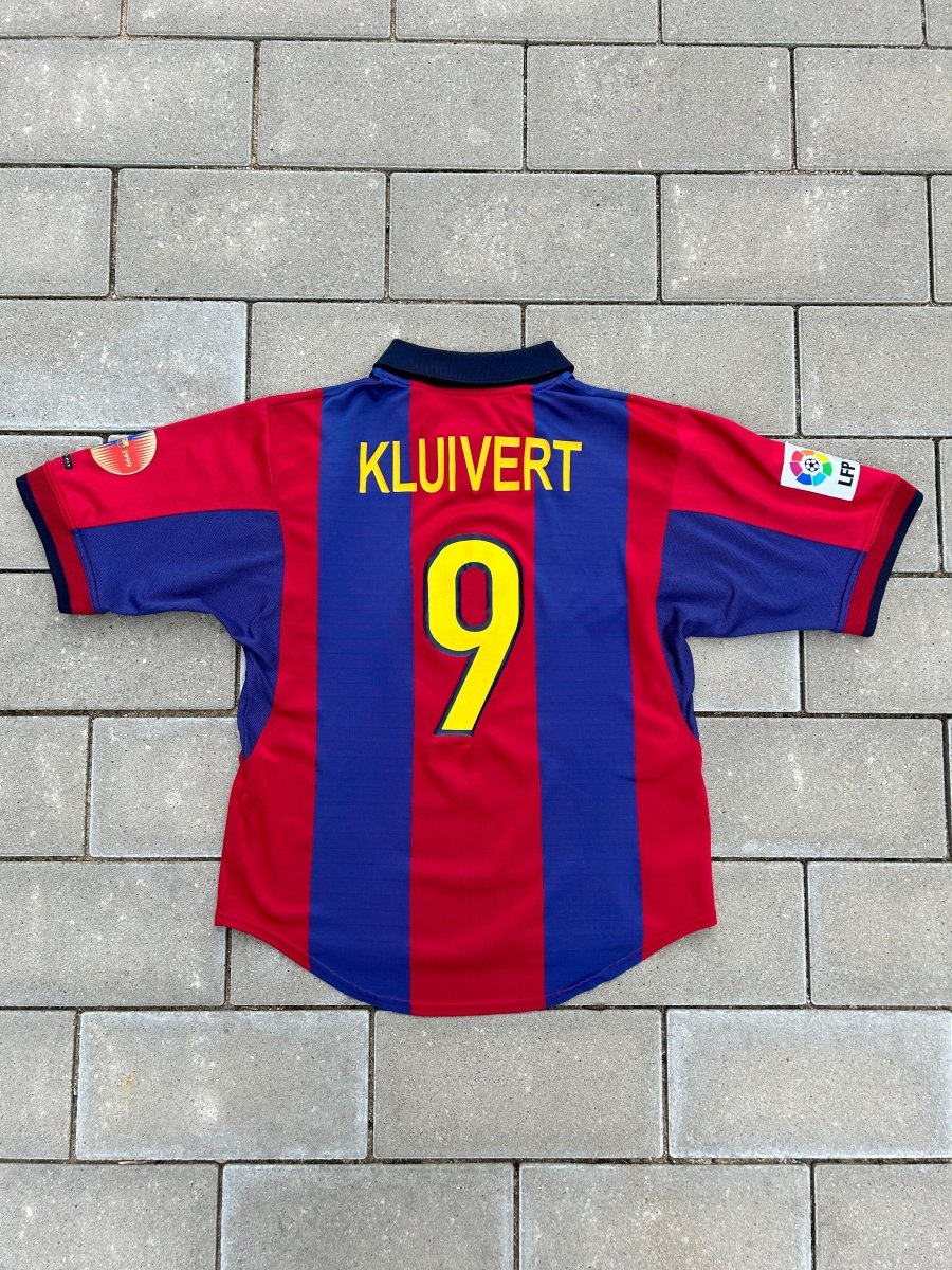 Barcelona 2000/01 Authentic Home T-Shirt Kluivert #9 - Size S