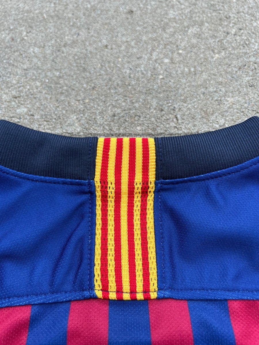 Barcelona 2018/19 Original Home Shirt Messi 10 Size L - Shorty Football Shirts