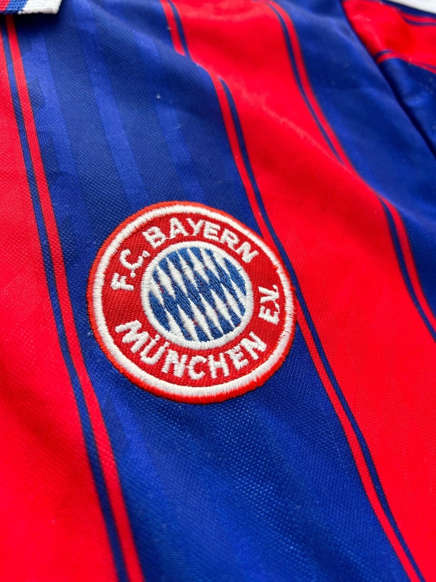 Bayern München 1995/97 Authentic Home Shirt Klinsmann 18 Size XS - Shorty Football Shirts