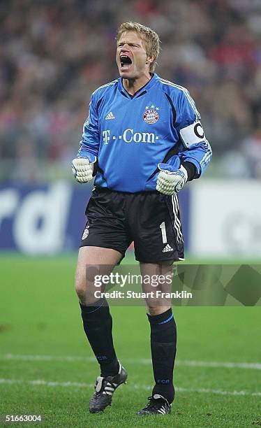 Bayern München 2004/05 Original GK Shirt Kahn 1 Size M - Shorty Football Shirts