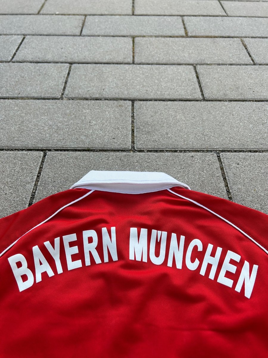 Bayern München 2005/06 Original Home Shirt Size S - Shorty Football Shirts
