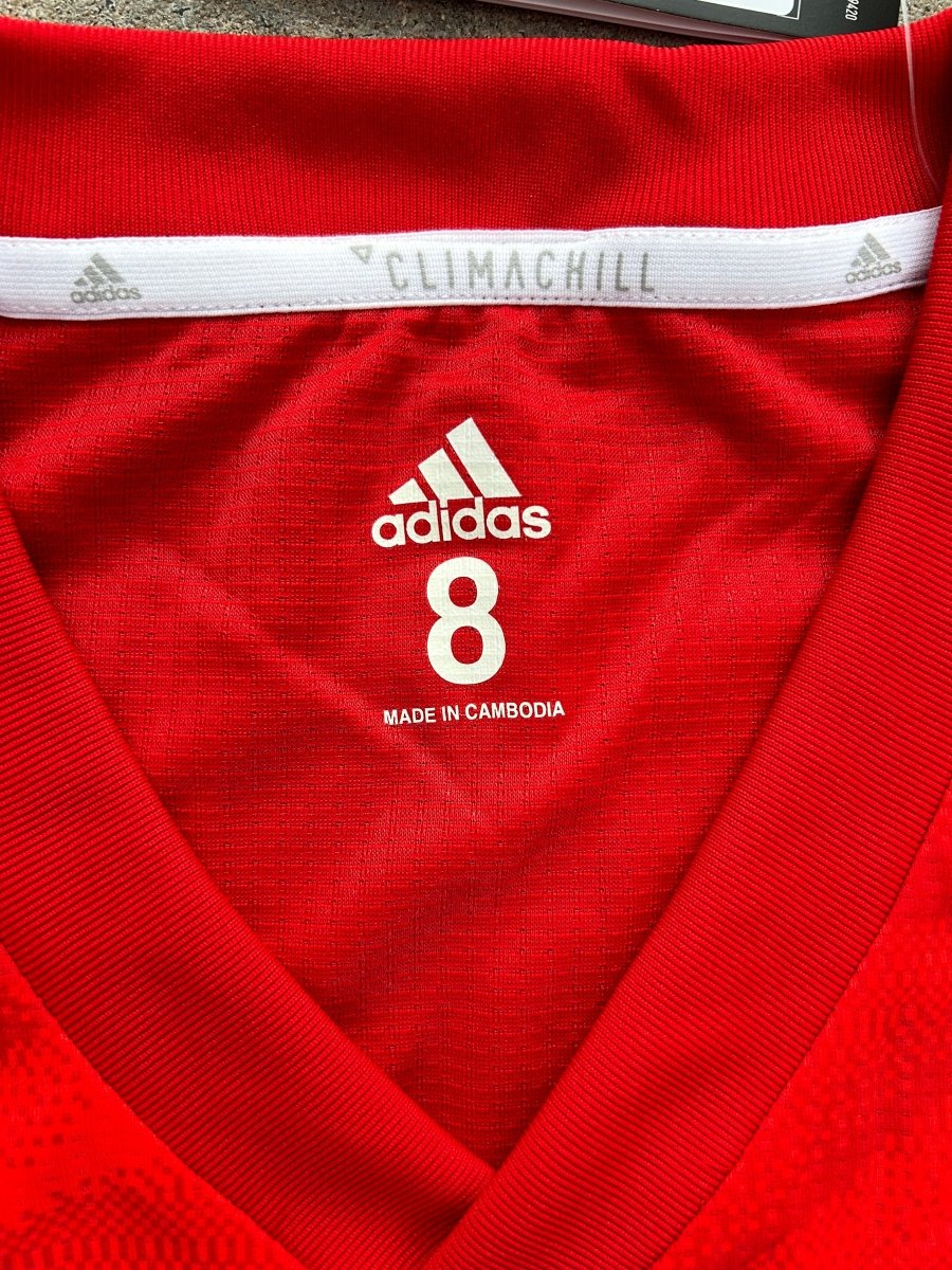 Bayern München 2019/20 Original Player Issue Home Shirt Size L - Shorty Football Shirts
