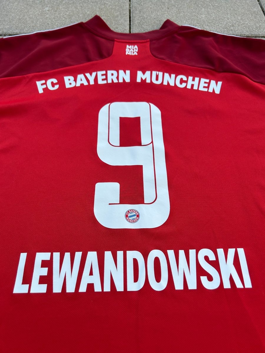 Bayern München 2021/22 Home Shirt Lewandowski 9 Size XXXL - Shorty Football Shirts