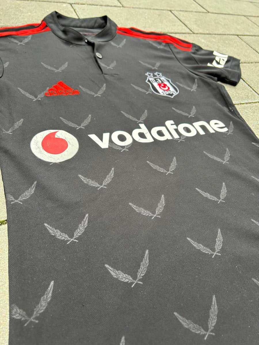 Beşiktaş 2014/15 Original Away Shirt Size S - Shorty Football Shirts