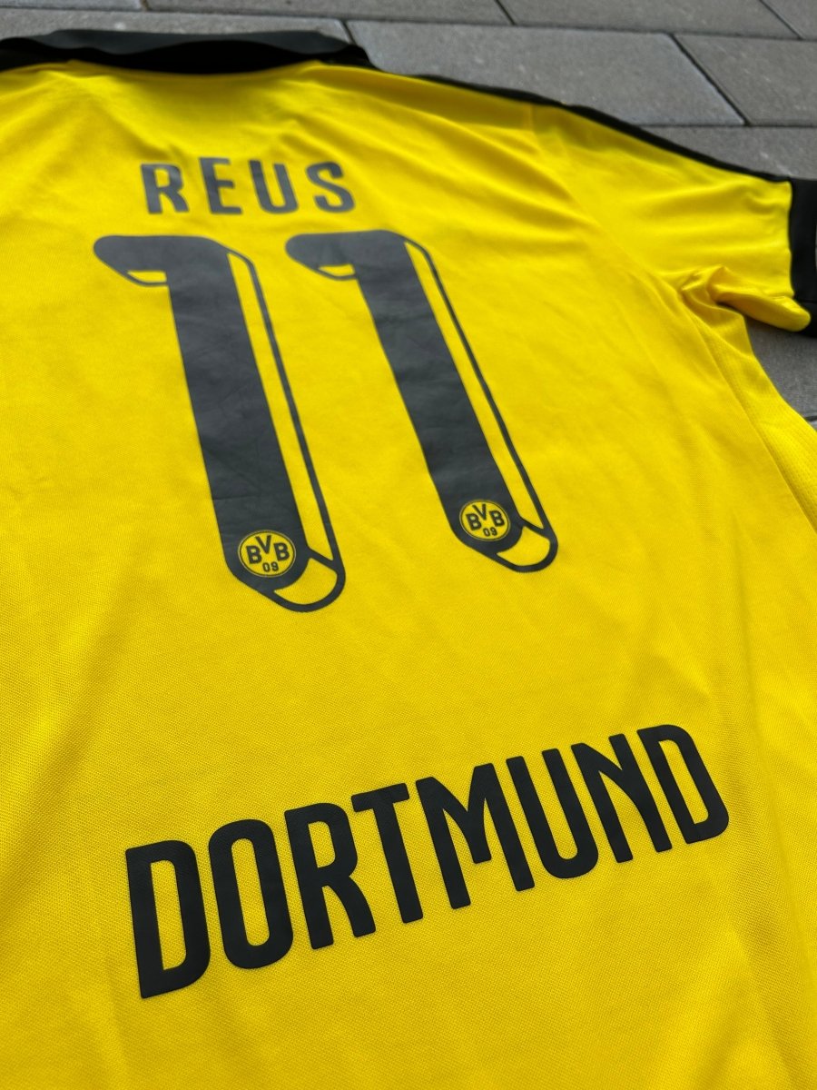 Borussia Dortmund 2015/16 Authentic Home Shirt Reus 11 Size L - Shorty Football Shirts