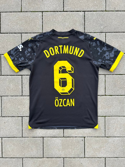 Borussia Dortmund 2023/24 Original Away Shirt Özcan 6 Size M - Shorty Football Shirts