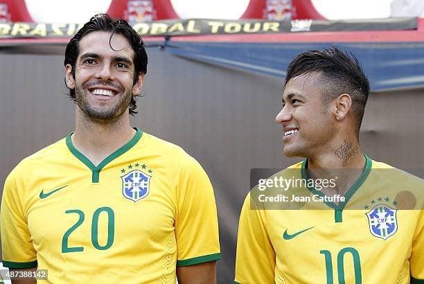 Brazil 2014/15 Original Home Shirt Size M - Shorty Football Shirts