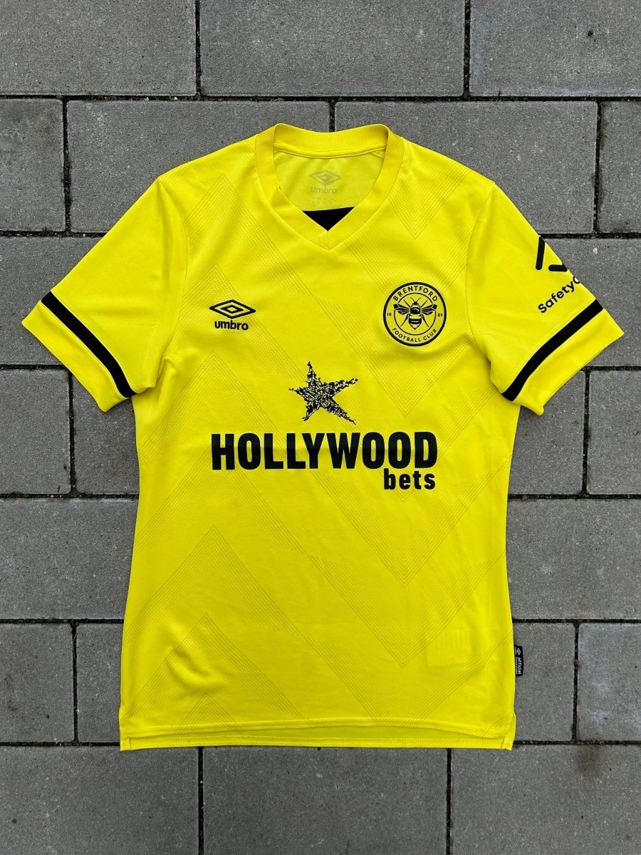 Brentford 2021/22 Original Away Shirt Size S - Shorty Football Shirts