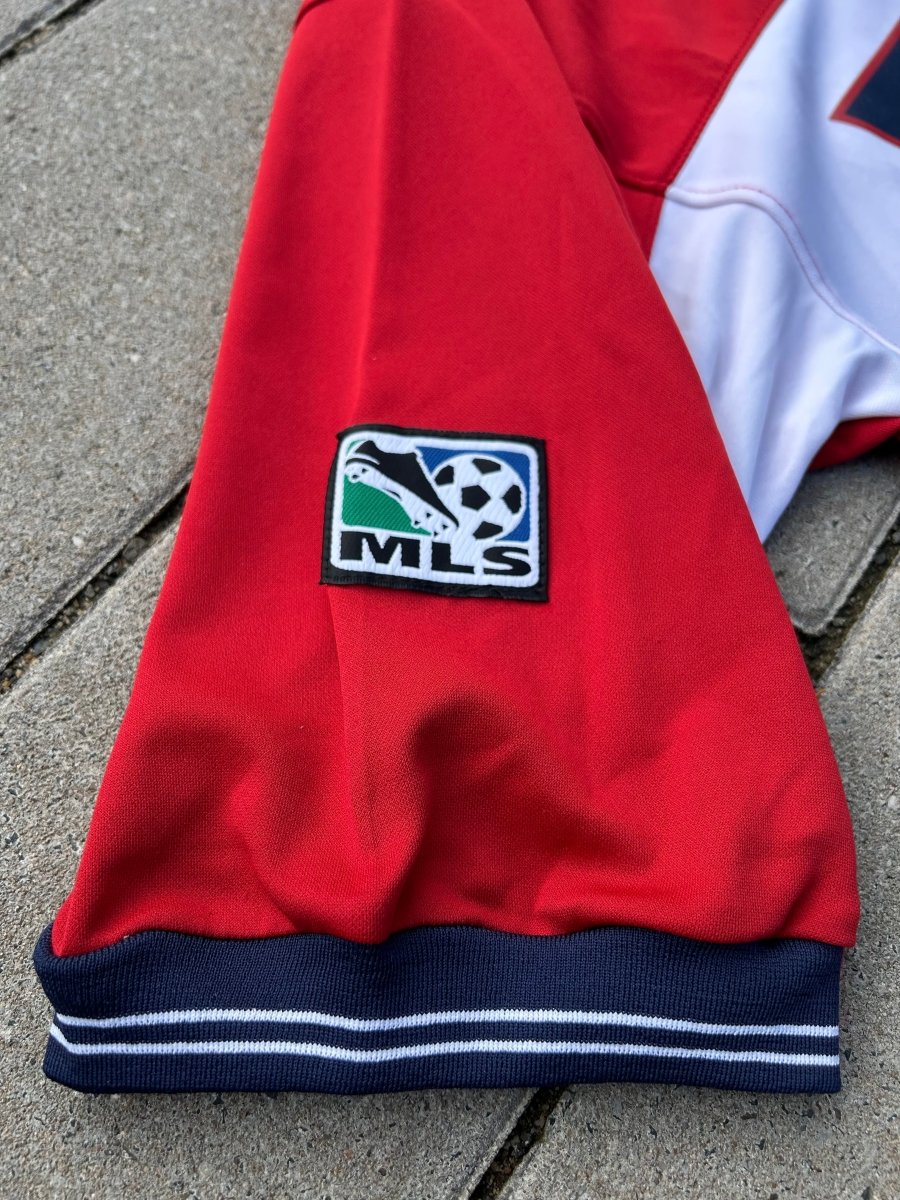 Chicago Fire 2000/02 Original Home Shirt Size S - Shorty Football Shirts
