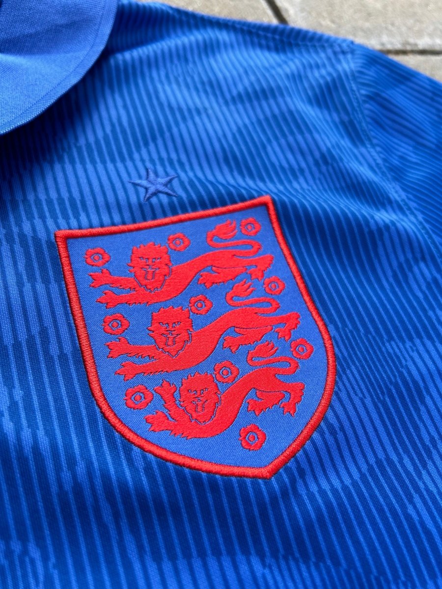England 2020/21 Authentic Away Shirt Mount 19 Size M - Shorty Football Shirts