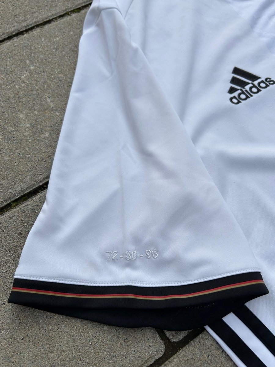 Germany 2016/17 Original Home Shirt Schweinsteiger 7 Size L - Shorty Football Shirts