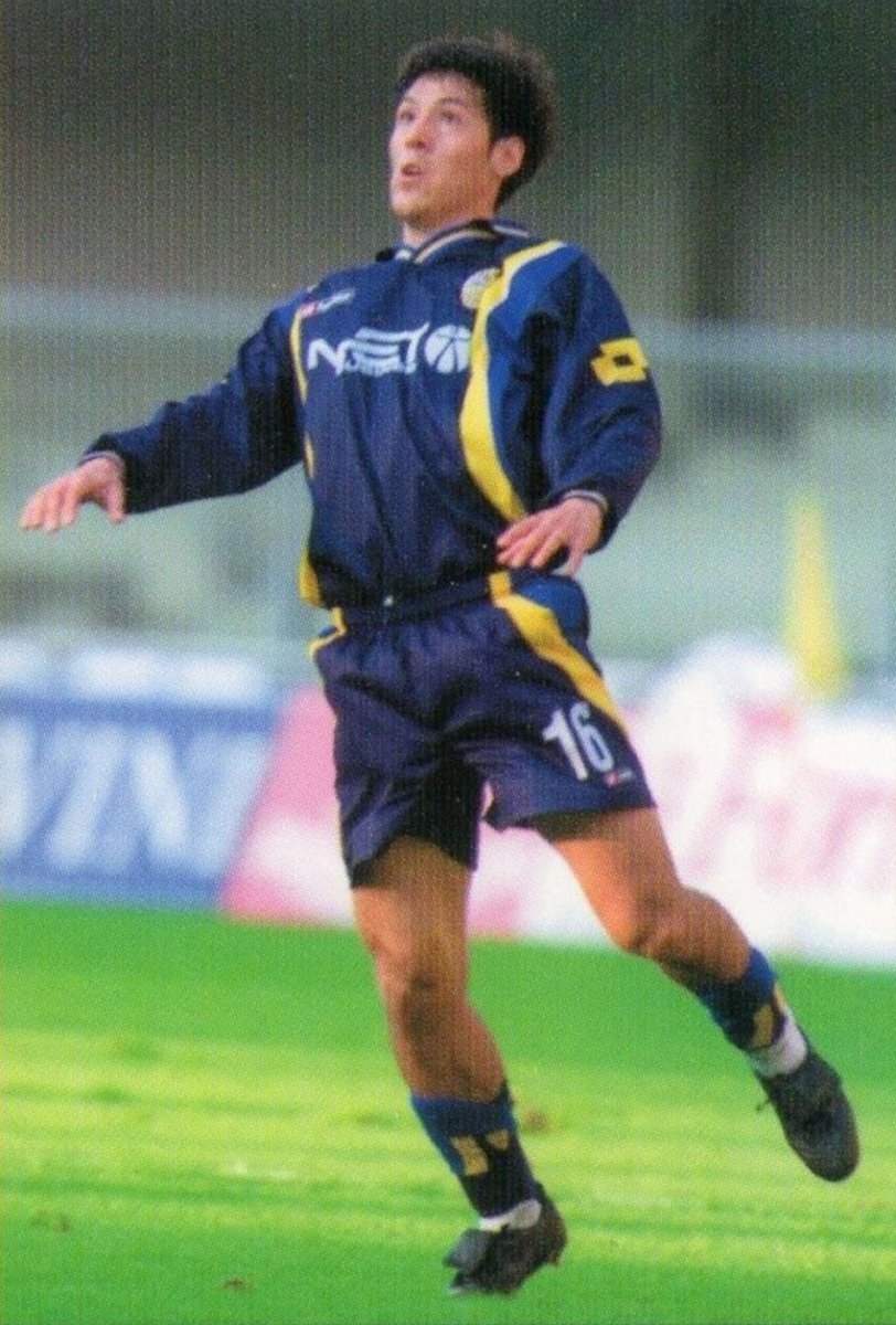 Hellas Verona 2003/04 Original Training Shirt Size M - Shorty Football Shirts