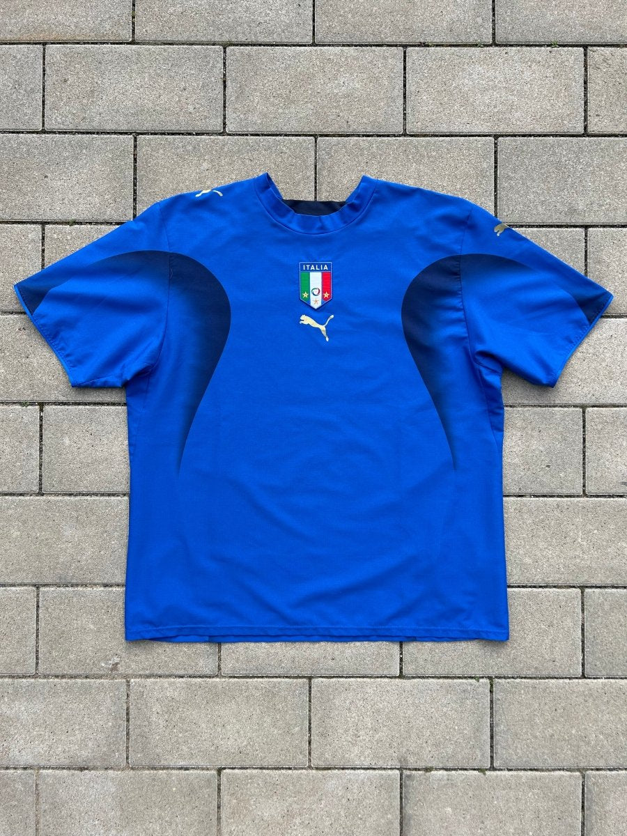 Italy 2006 Original Home Shirt Size XL - Shorty Football Shirts