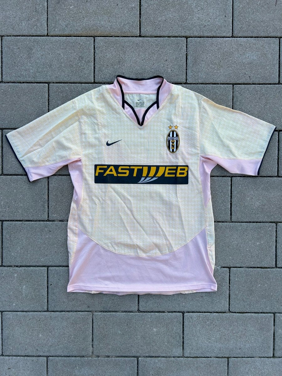 Juventus 2003/04 Original Away Shirt Trezeguet 17 Size S - Shorty Football Shirts