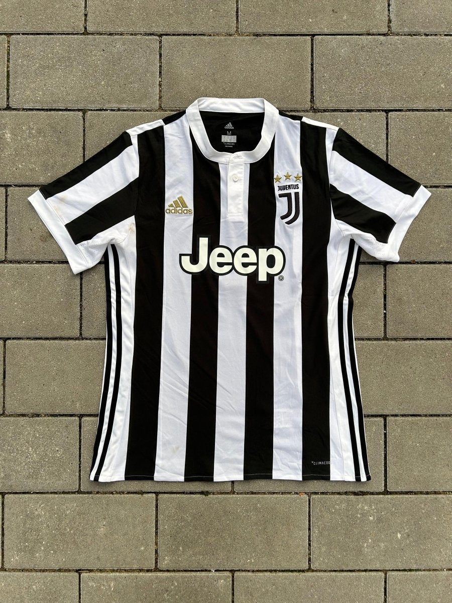 Juventus 2017/18 Original Home Shirt Ronaldo 7 Size M - Shorty Football Shirts
