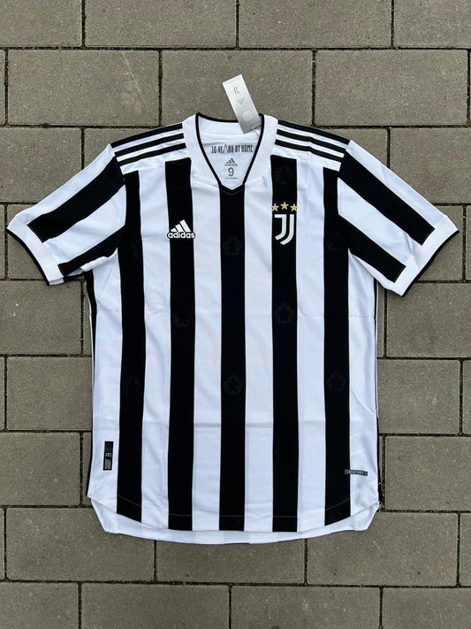 Juventus 2021/22 Original Player Issue Home Shirt Size XL - Shorty Football Shirts