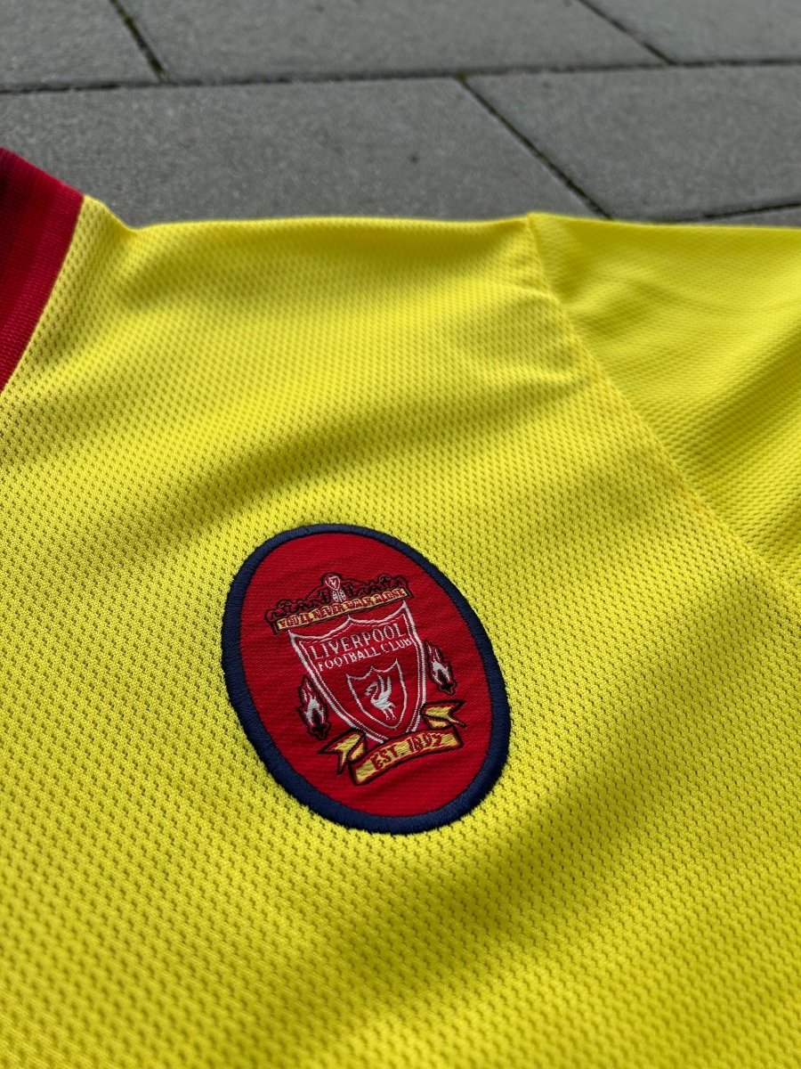 Liverpool 1997/99 Original Away Shirt Size S - Shorty Football Shirts