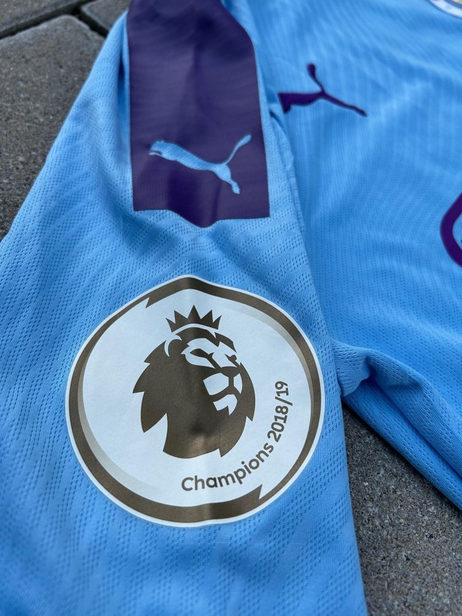Manchester City 2019/20 Original Home Shirt David Silva 21 L/S Size S - Shorty Football Shirts