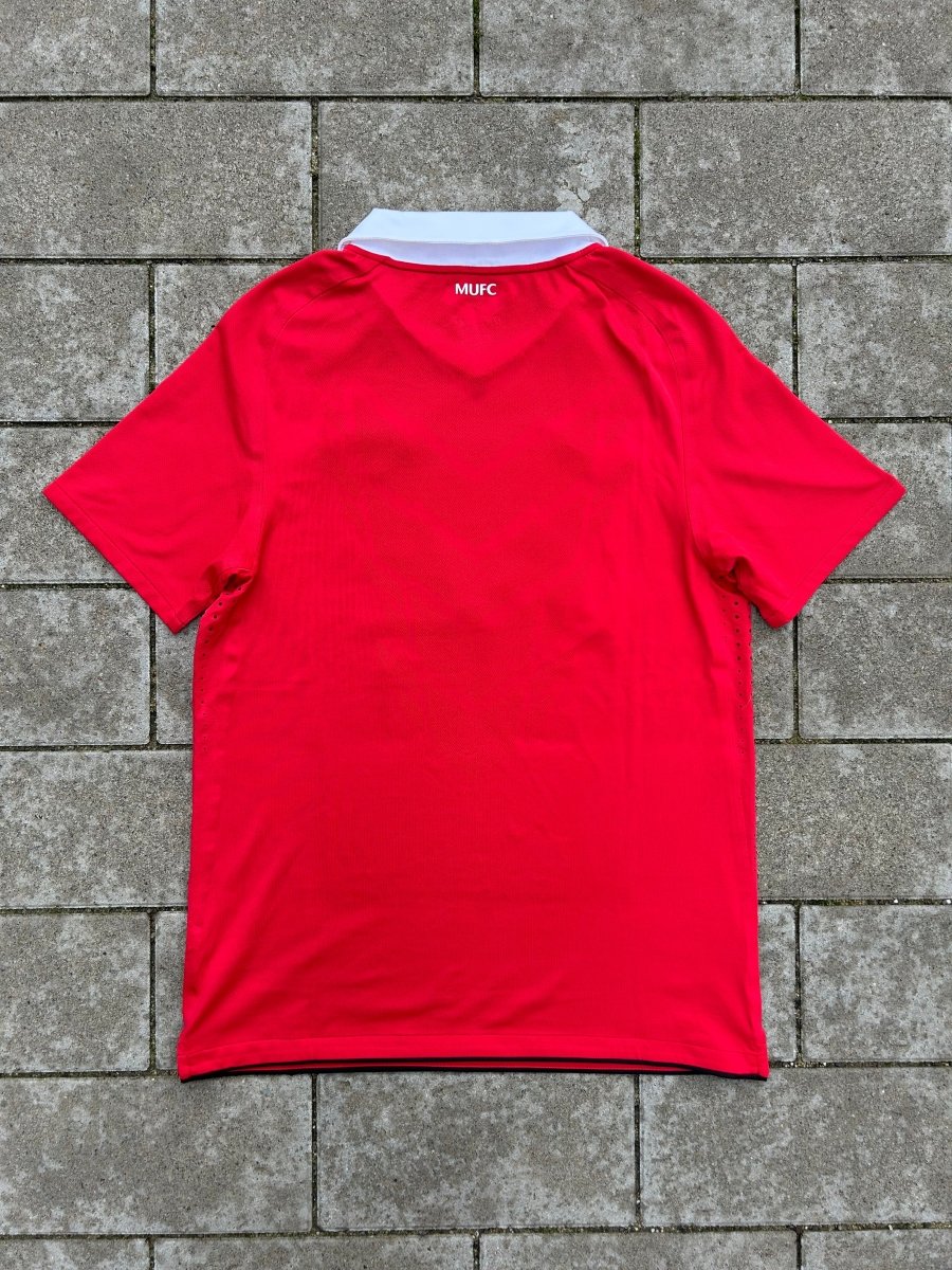 Manchester United 2010/11 Original Player Issue Home Shirt Size L - Shorty Football Shirts