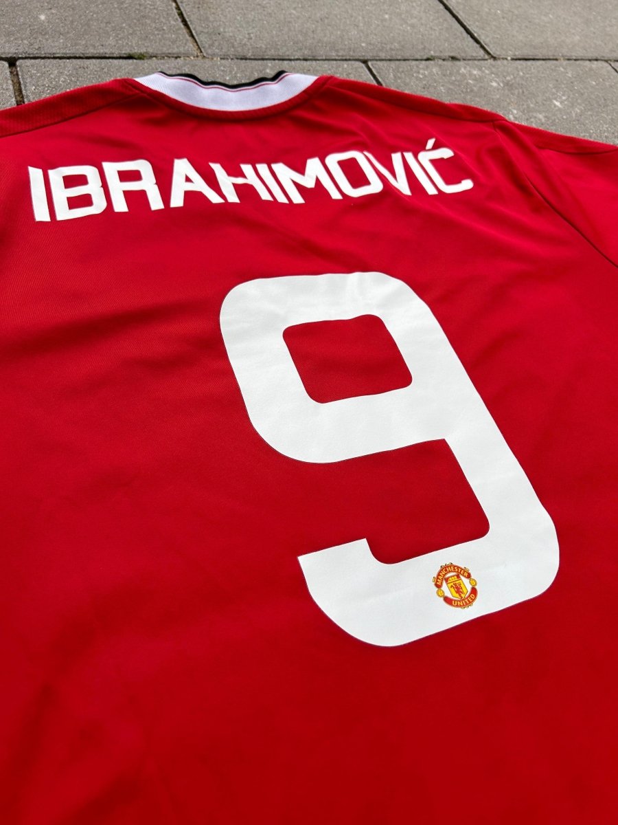 Manchester United 2015/16 Original Home Shirt Ibrahimovic 9 Size XL - Shorty Football Shirts