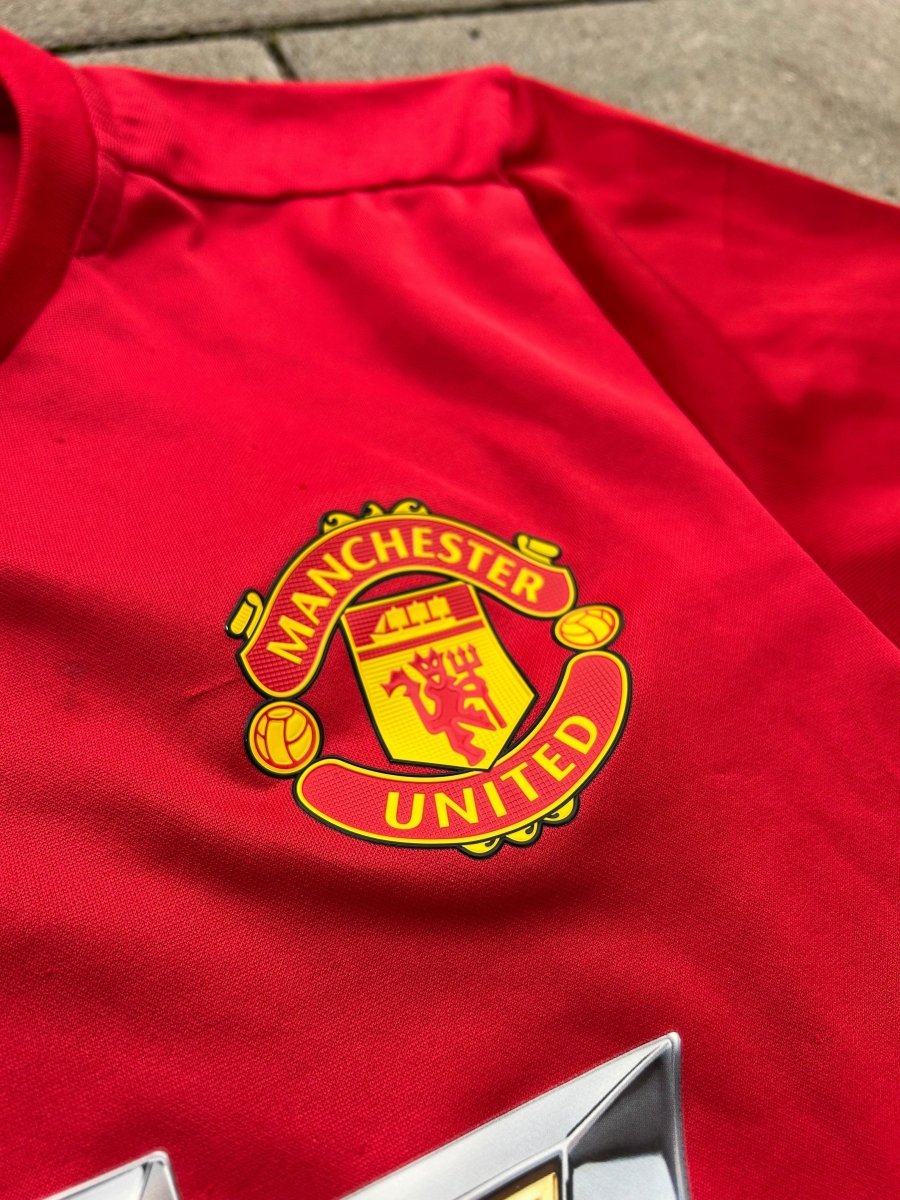 Manchester United 2016/17 Original Home Shirt Size M - Shorty Football Shirts