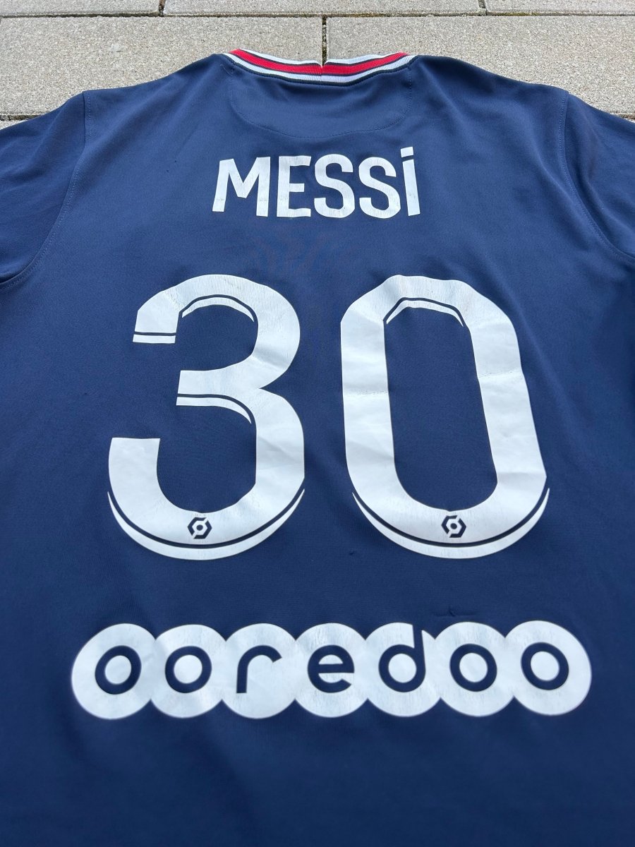 PSG 2021/22 Original Home Shirt Messi 30 Size S - Shorty Football Shirts