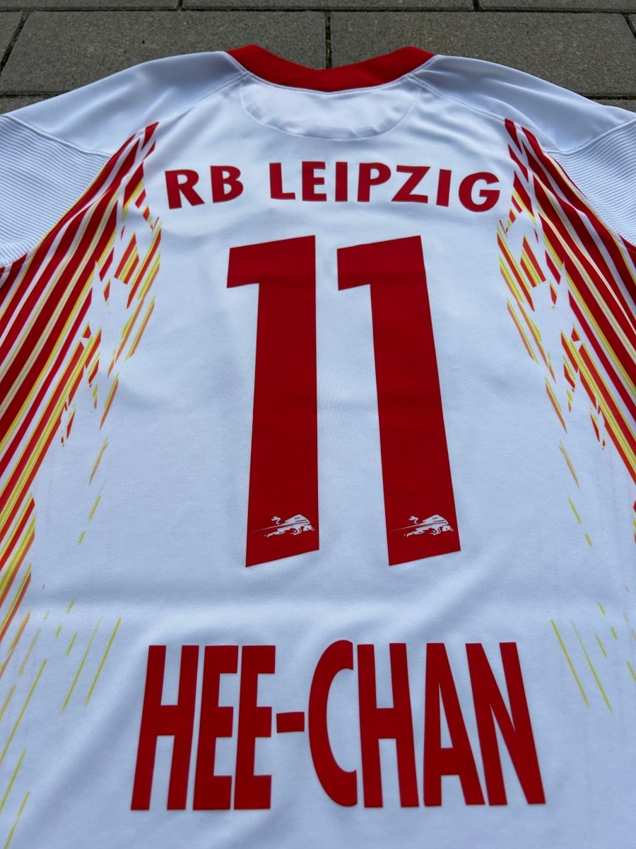 RB Leipzig 2020/21 Original Home Shirt Hee Chan 11 Size M - Shorty Football Shirts