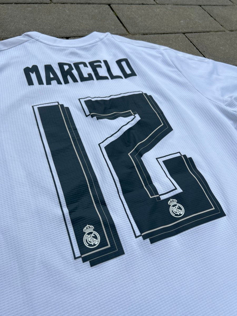 Real Madrid 2015/16 Original Home Shirt Marcelo 12 Size M - Shorty Football Shirts