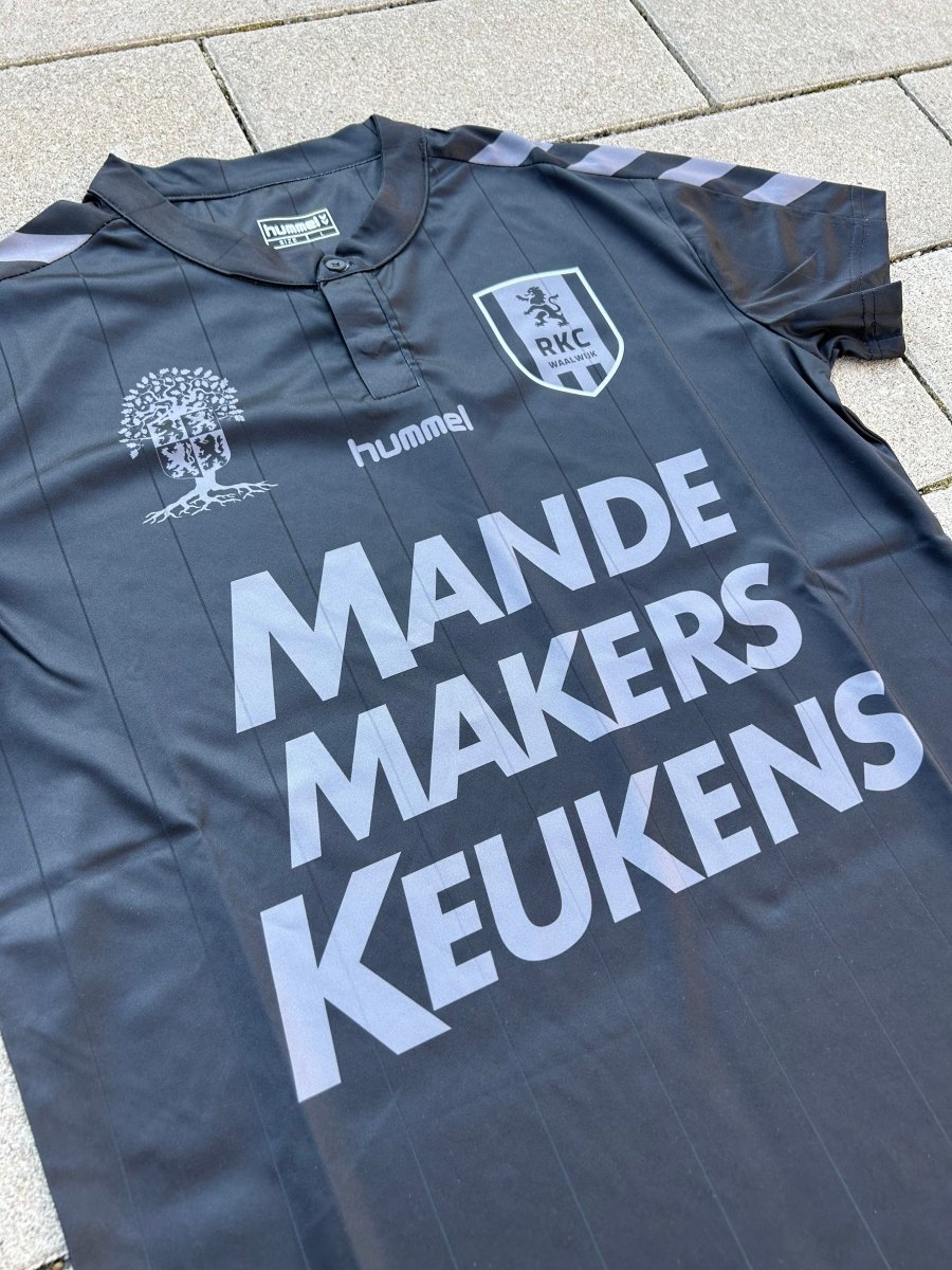 RKC Waalwijk 2016/17 Original Away Shirt Size Women’s L - Shorty Football Shirts
