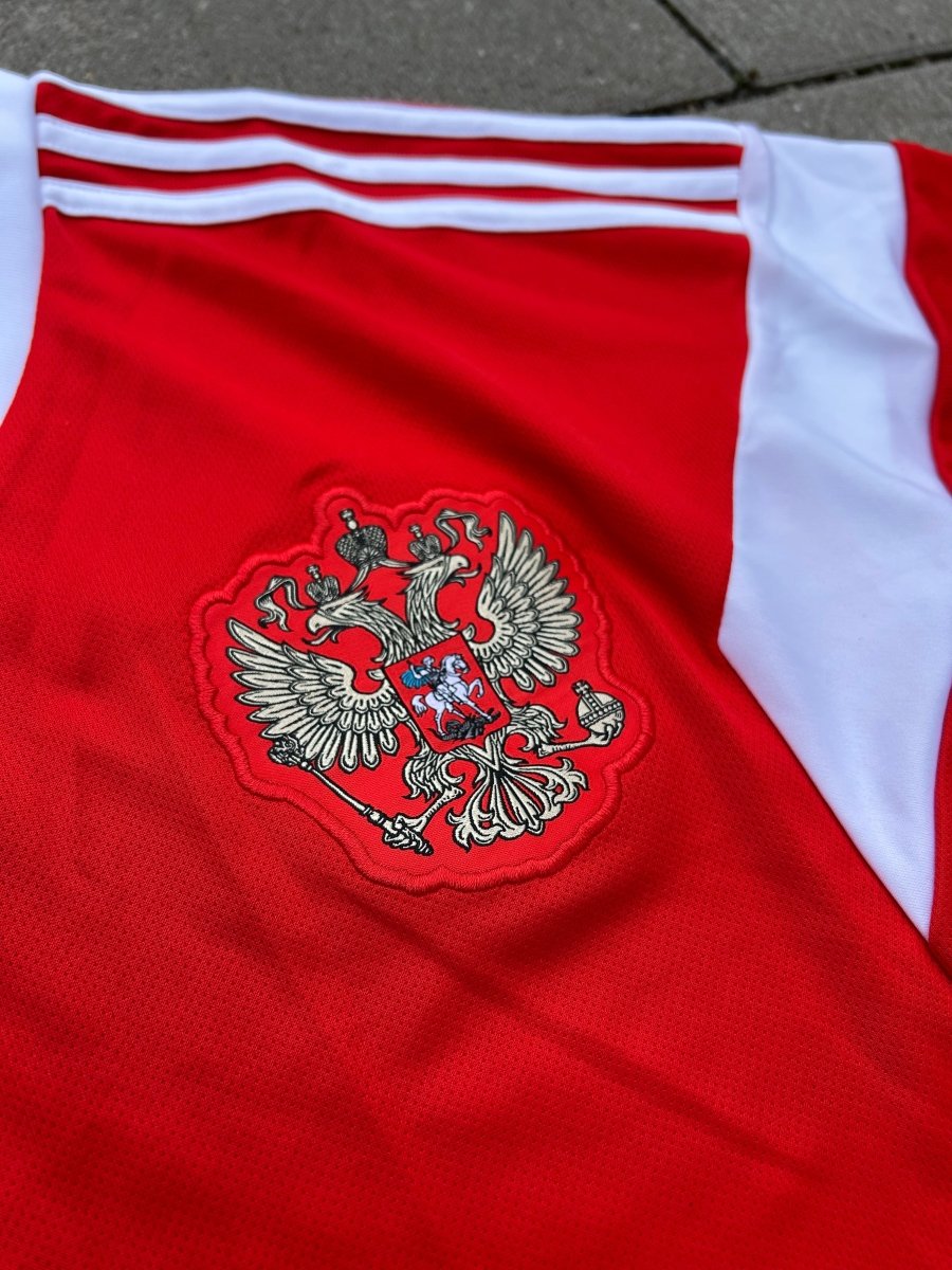 Russia 2018/19 Original Home Shirt Size M - Shorty Football Shirts
