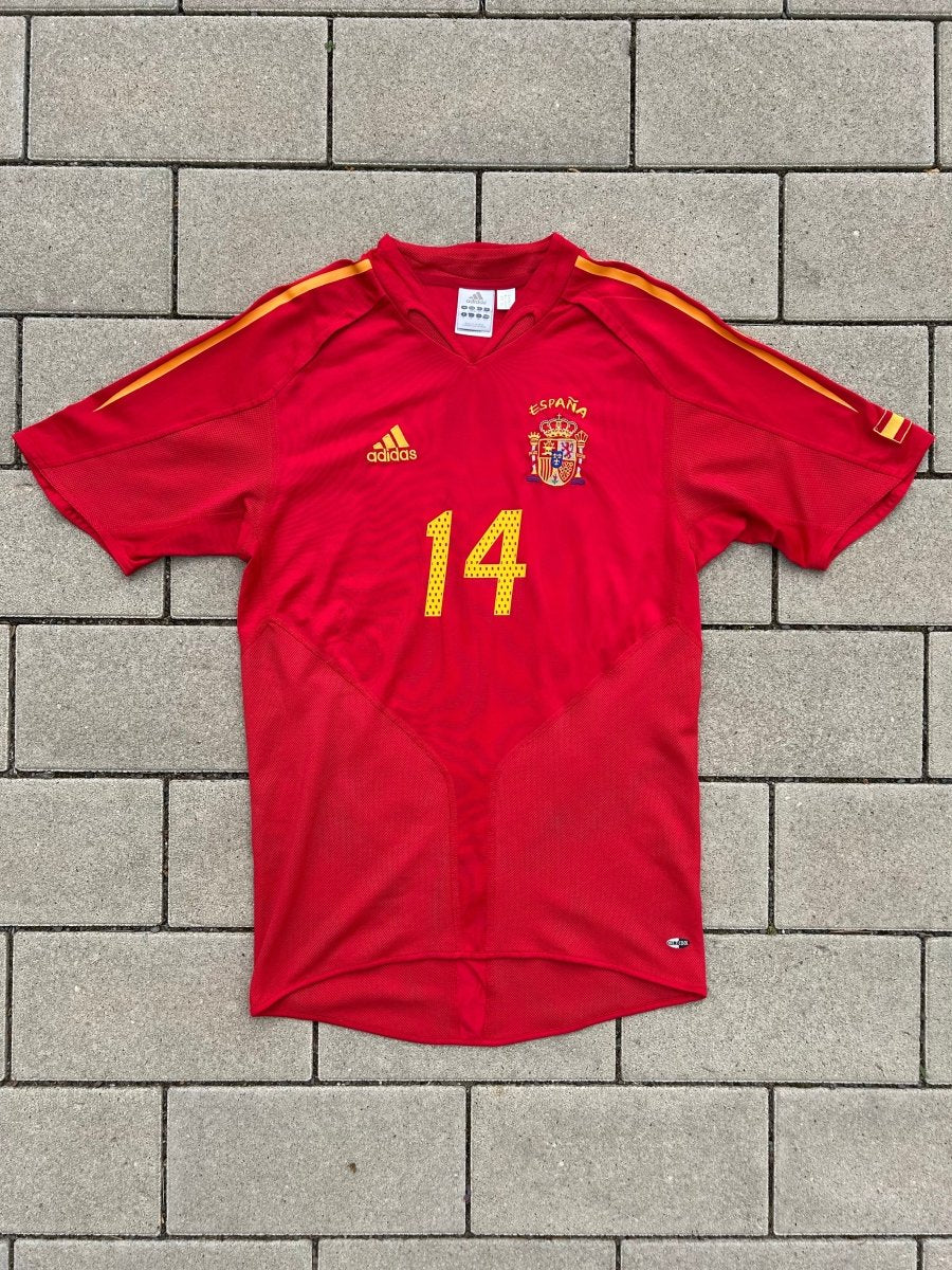 Spain 2004/06 Original Home Shirt Vicente 14 Size S - Shorty Football Shirts