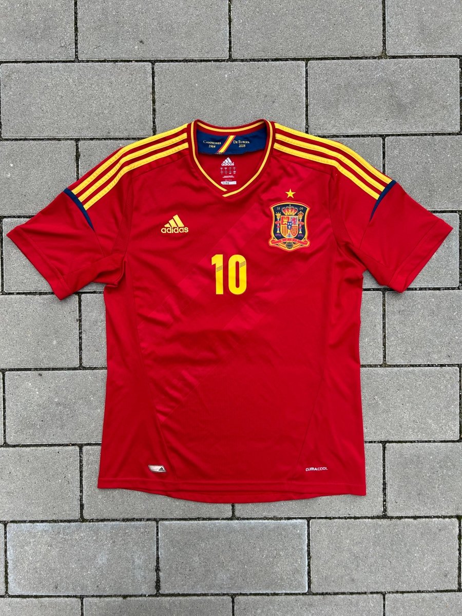 Spain 2012/13 Original Home Shirt Fàbregas 10 Size L - Shorty Football Shirts