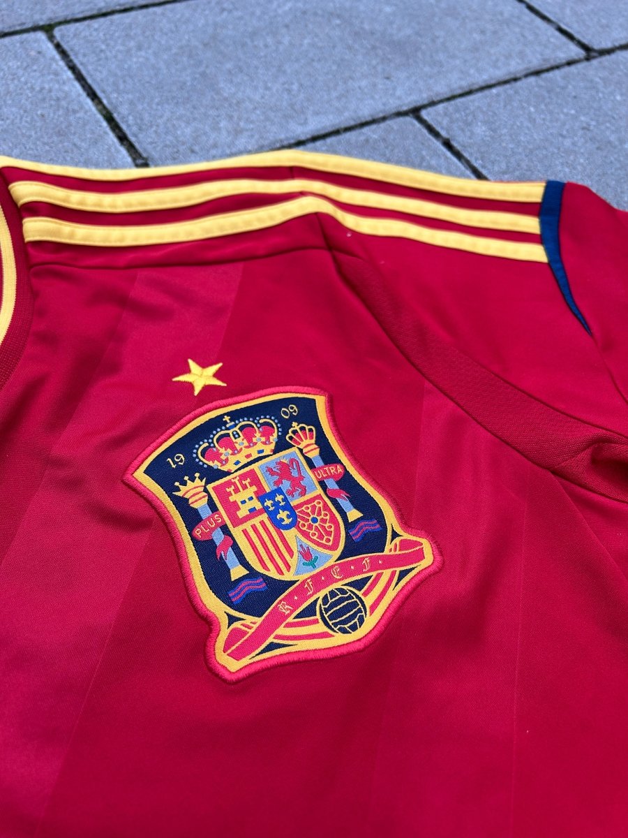 Spain 2012/13 Original Home Shirt Fàbregas 10 Size L - Shorty Football Shirts