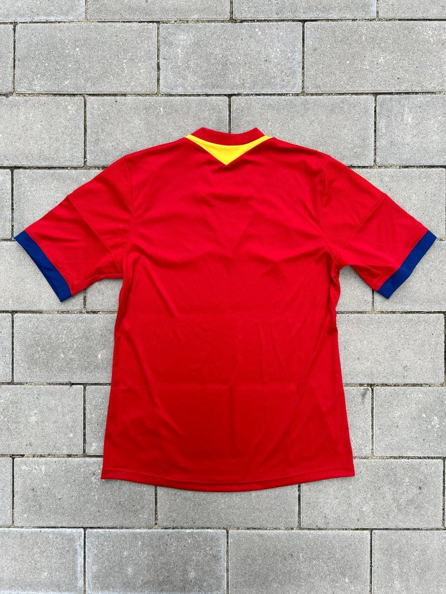 Spain 2013/14 Original Home Shirt Size M - Shorty Football Shirts