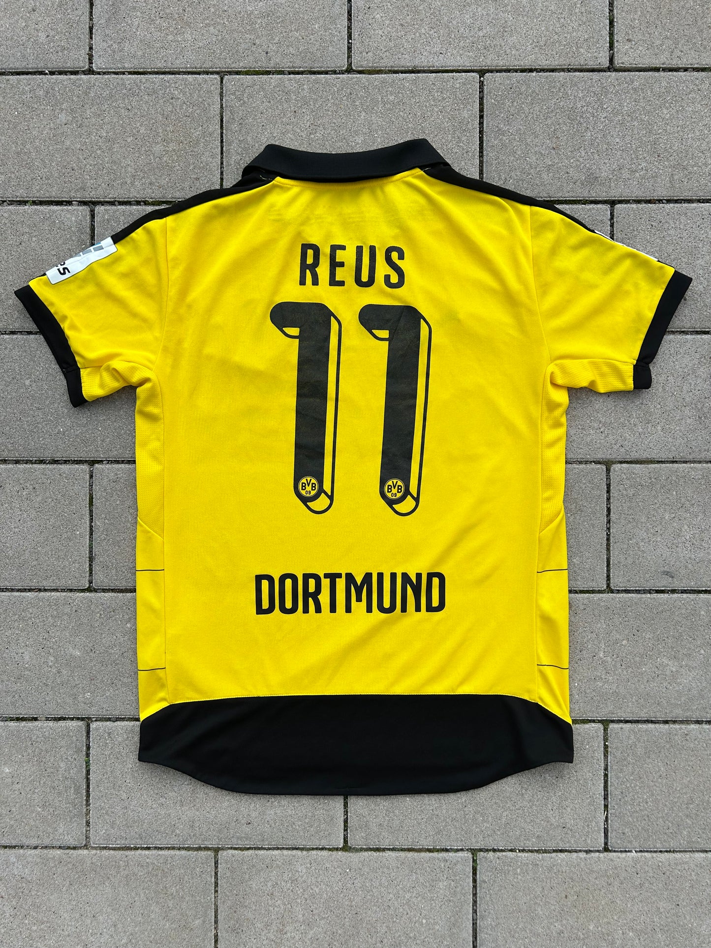 Borussia Dortmund 2015/16 Original Home Shirt Reus #11 Size M