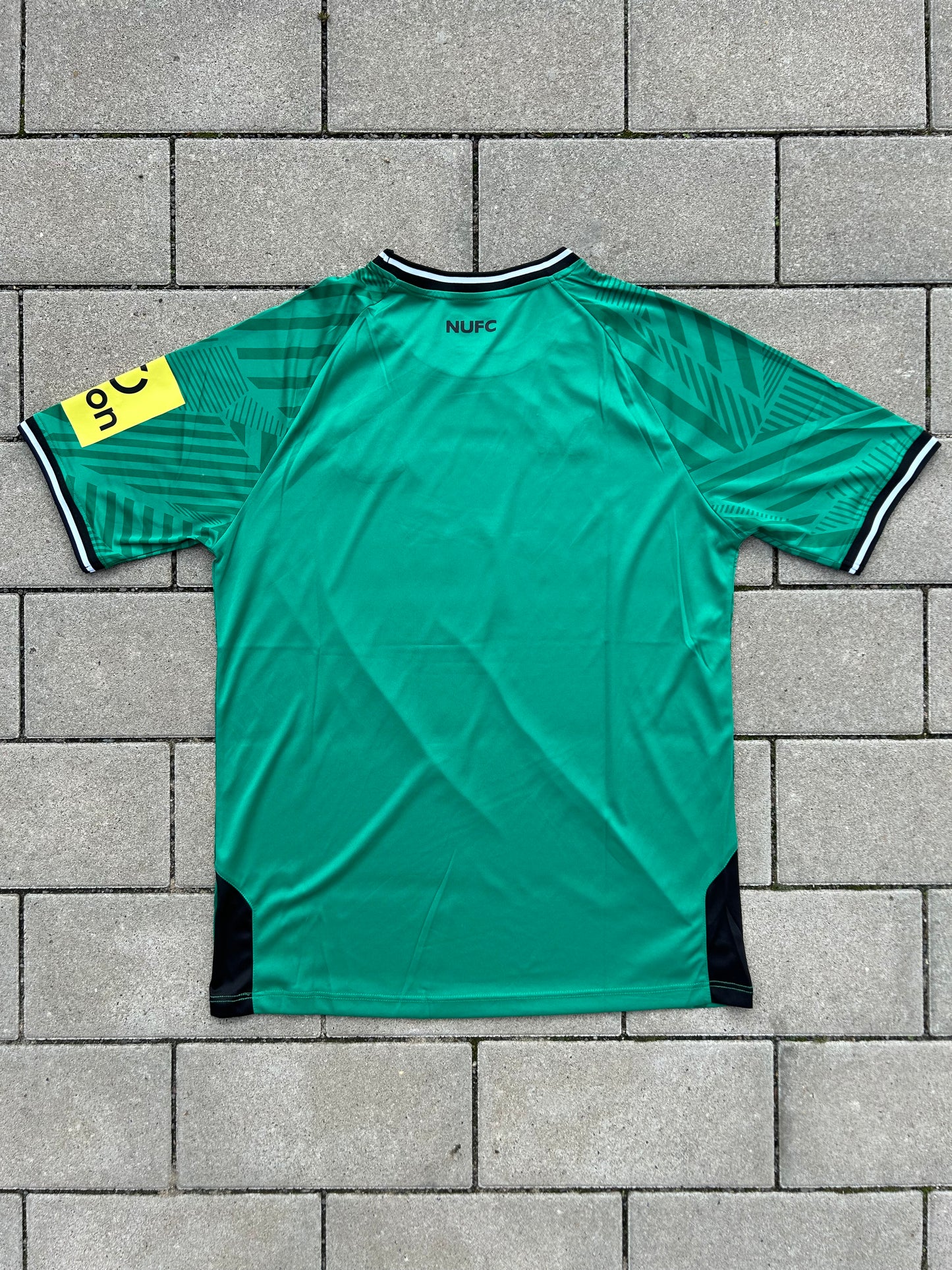 Newcastle United 2023/24 Original Away Shirt Size L