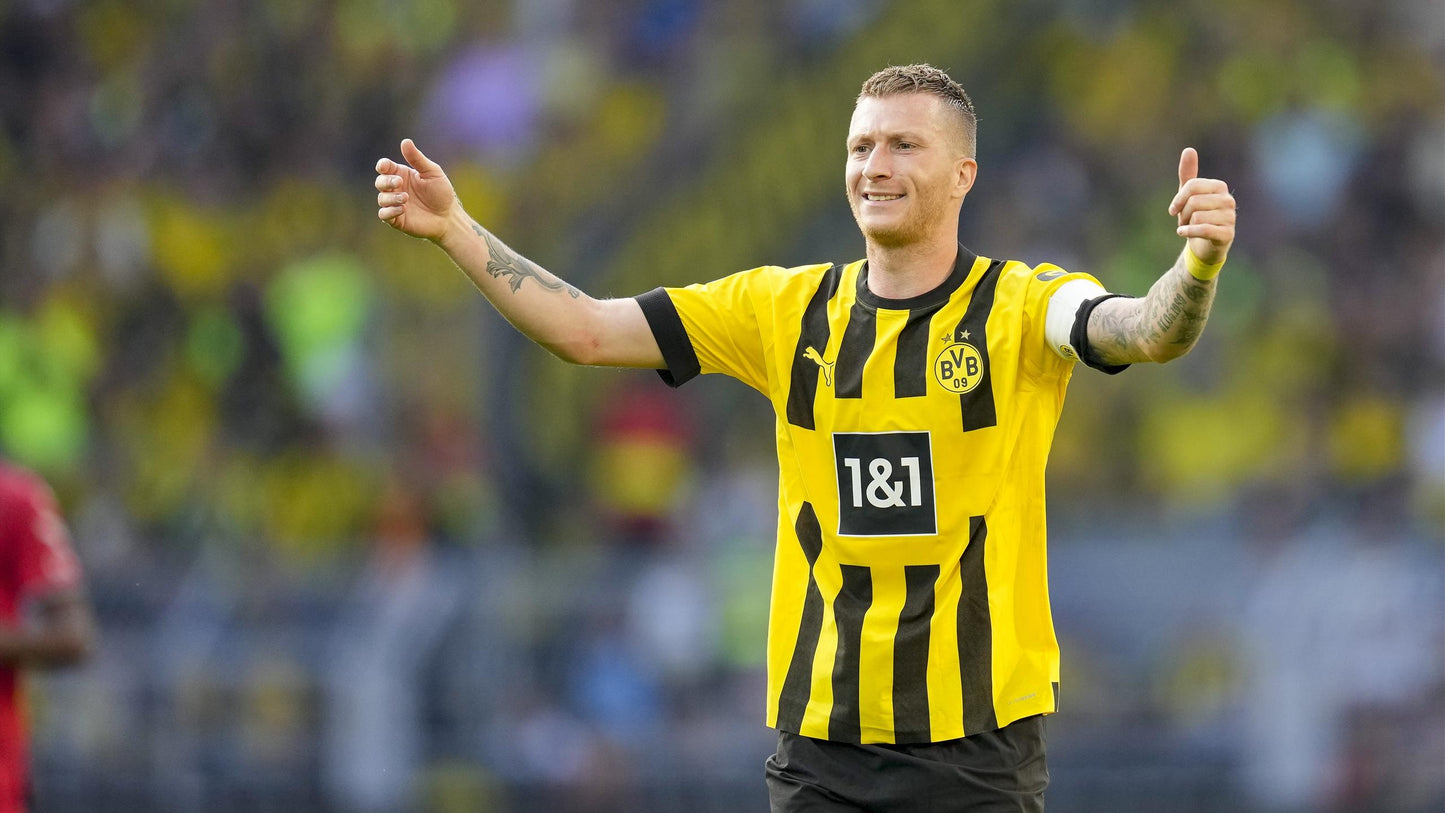 Borussia Dortmund 2022/23 Authentic Home Shirt Reus #11 Size M