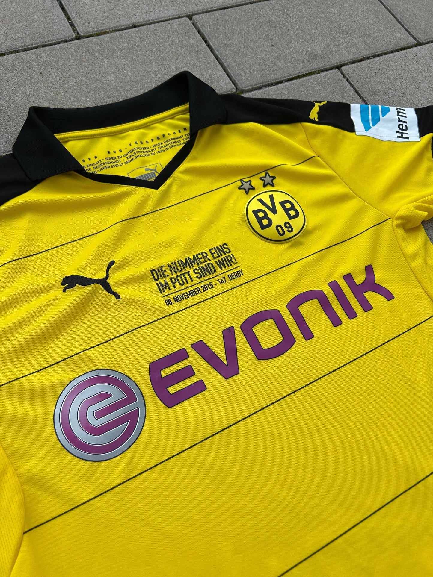 Borussia Dortmund 2015/16 Original Home Shirt Reus #11 Size M