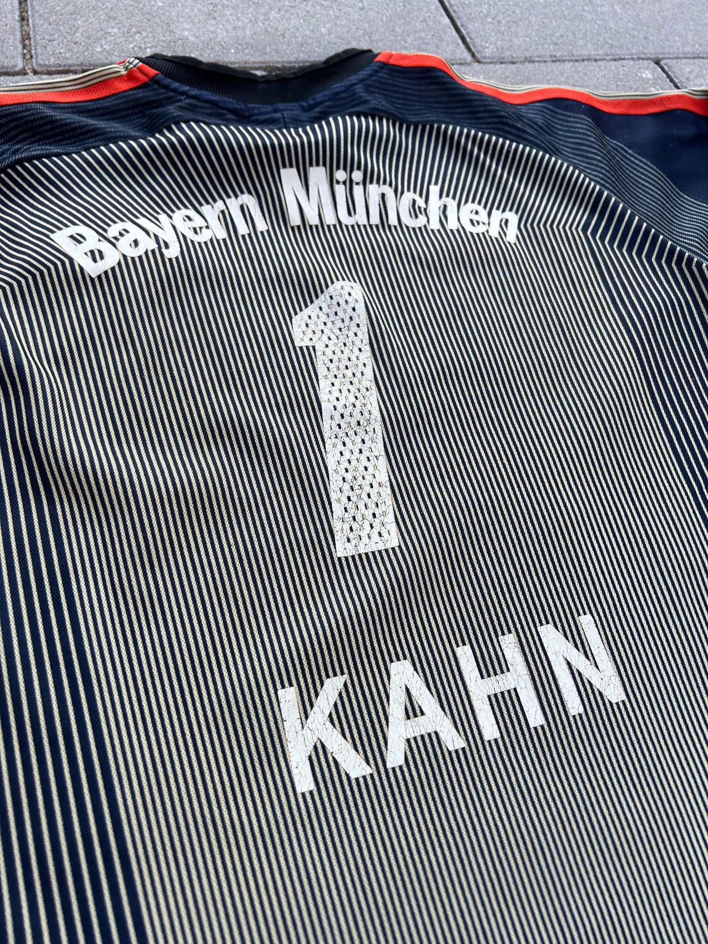 Bayern München 2003/04 Authentic GK Shirt Kahn #1 Size XS