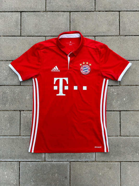 Bayern München 2016/17 Original Home Shirt Size S