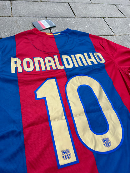 Barcelona 2006/07 Original Home Shirt Ronaldinho #10 L/S Size L