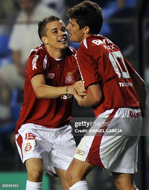 SC Internacional 2008/09 Authentic Home Shirt Alex #10 Size S