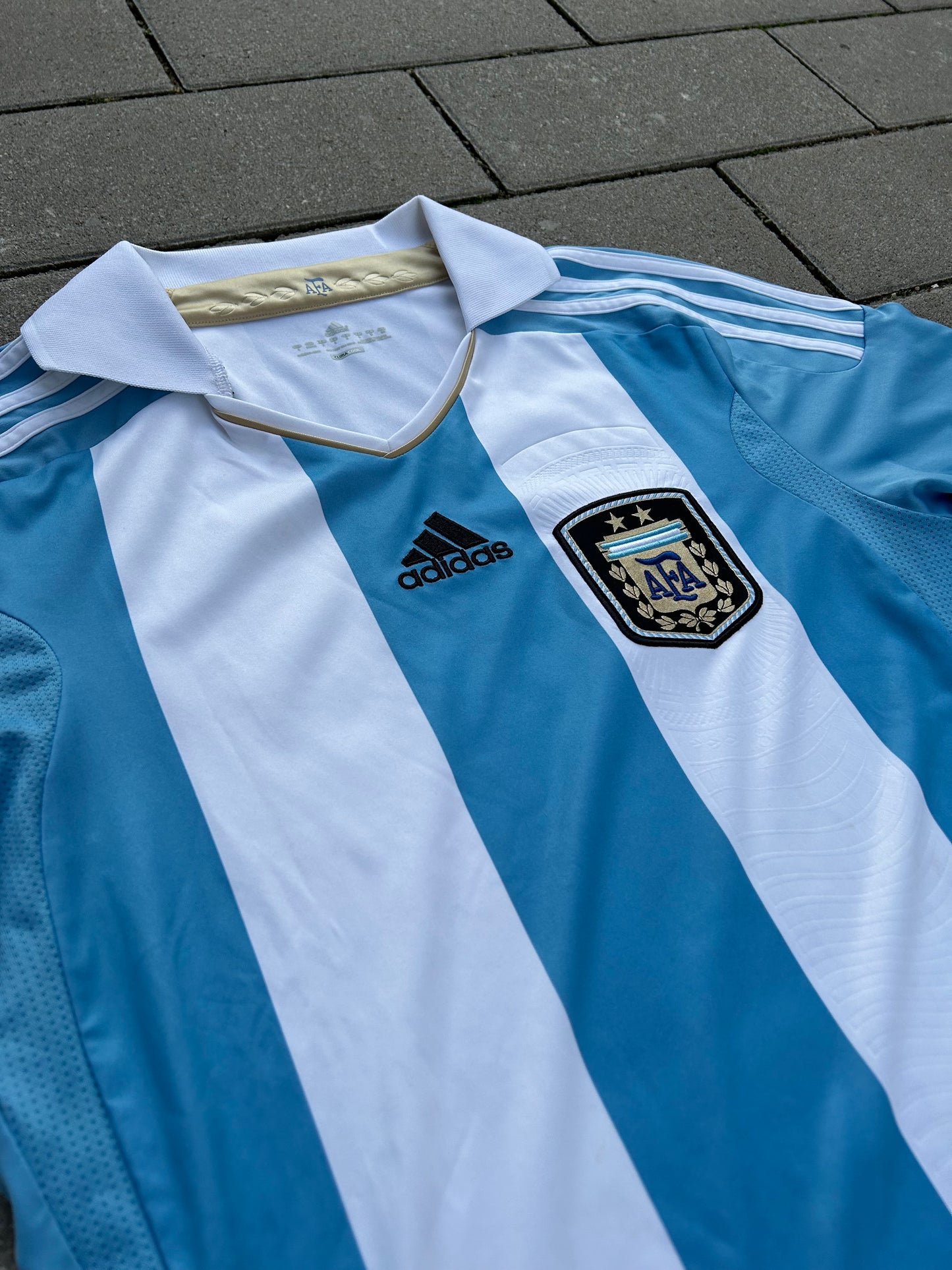 Argentina 2011/13 Original Home Shirt Size S