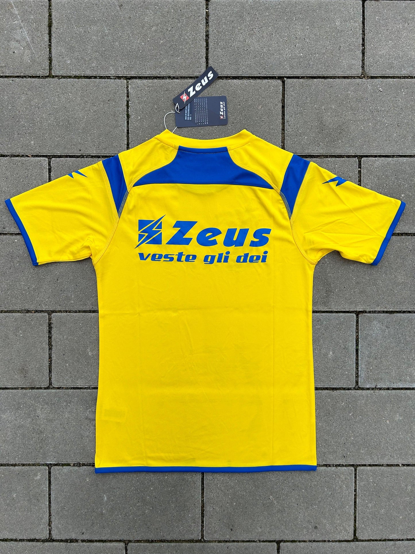 Frosinone 2018/19 Original Training Shirt Size S