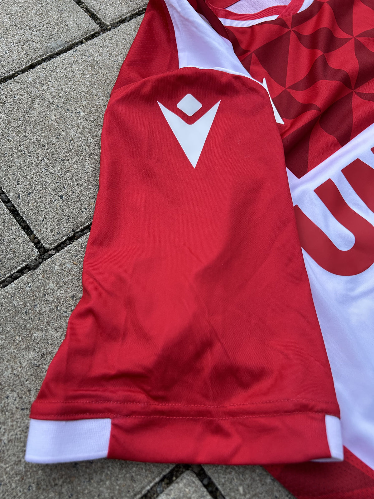 Dinamo Bucuresti 2020/21 Original Home Shirt Size XL - Shorty Football Shirts