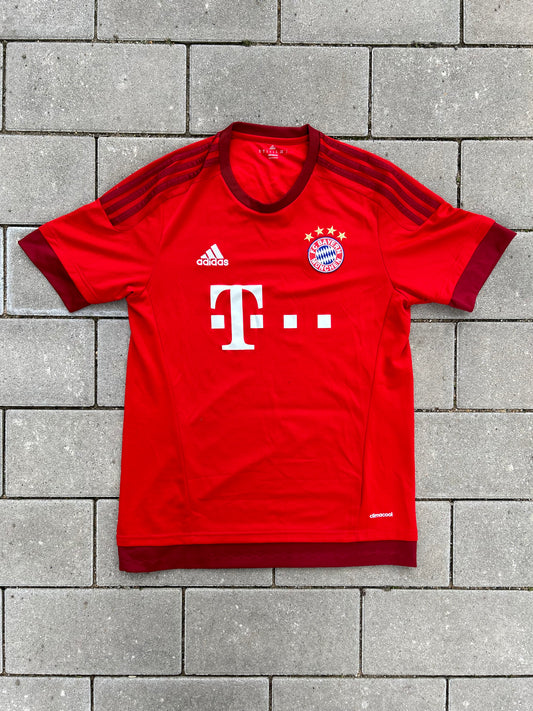 Bayern München 2015/16 Original Home Shirt Size M